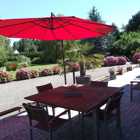 Le Clos Du Clocher Bed and breakfast