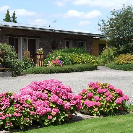 Couette-café Le Clos Du Clocher 3*
