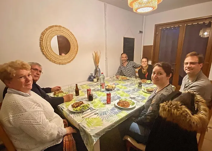 Couette-café Le Clos Du Clocher 3*