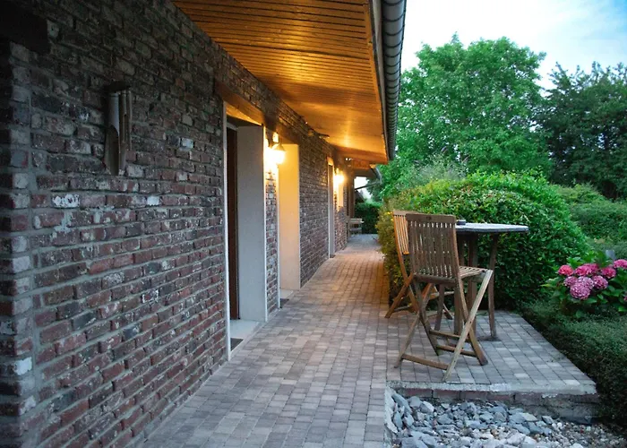 Couette-café Le Clos Du Clocher 3*