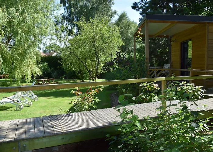 Le Clos Du Clocher Couette-café Gueudecourt